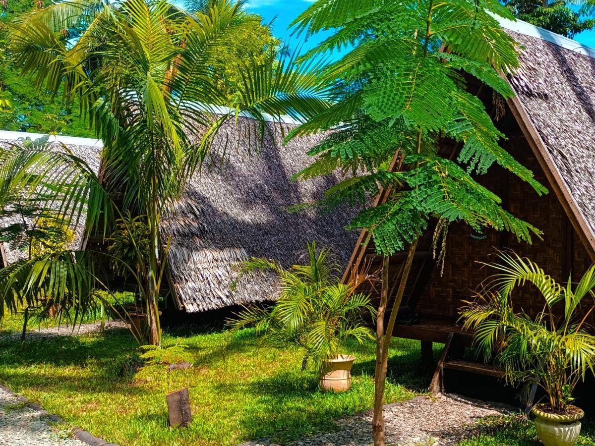 Archery-Asia Nipa Huts Moalboal Eksteriør bilde